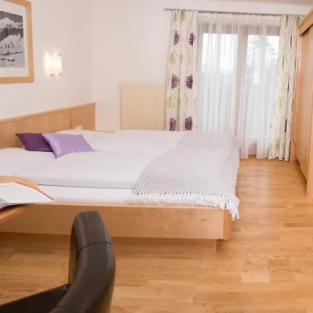 Guest house Landhaus Huber 4*