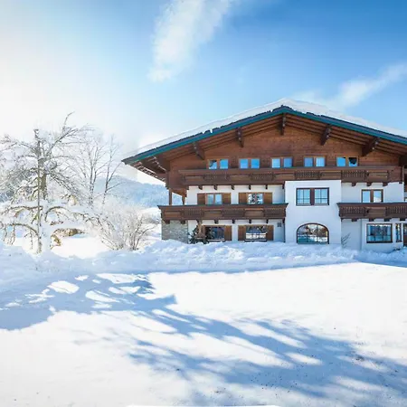 Guest house Landhaus Huber 4*