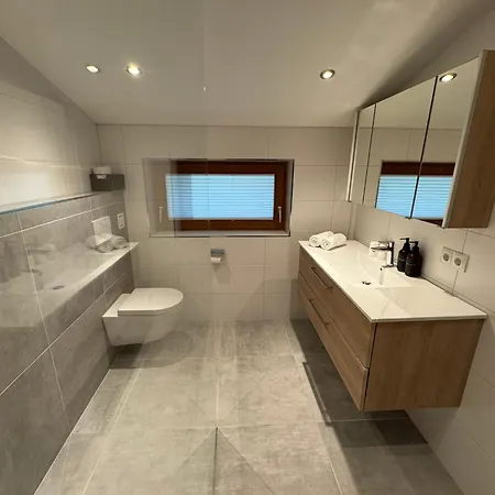 Landhaus Huber Guest house Altenmarkt im Pongau