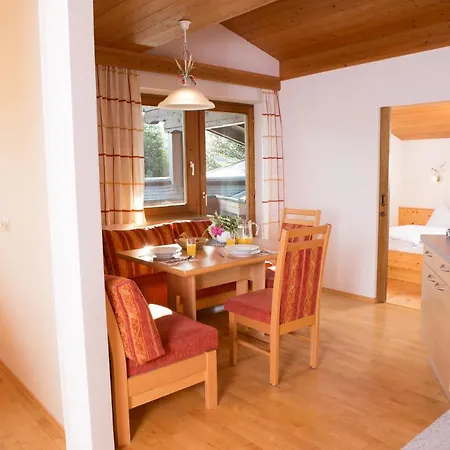 Landhaus Huber Гостевой дом 3*